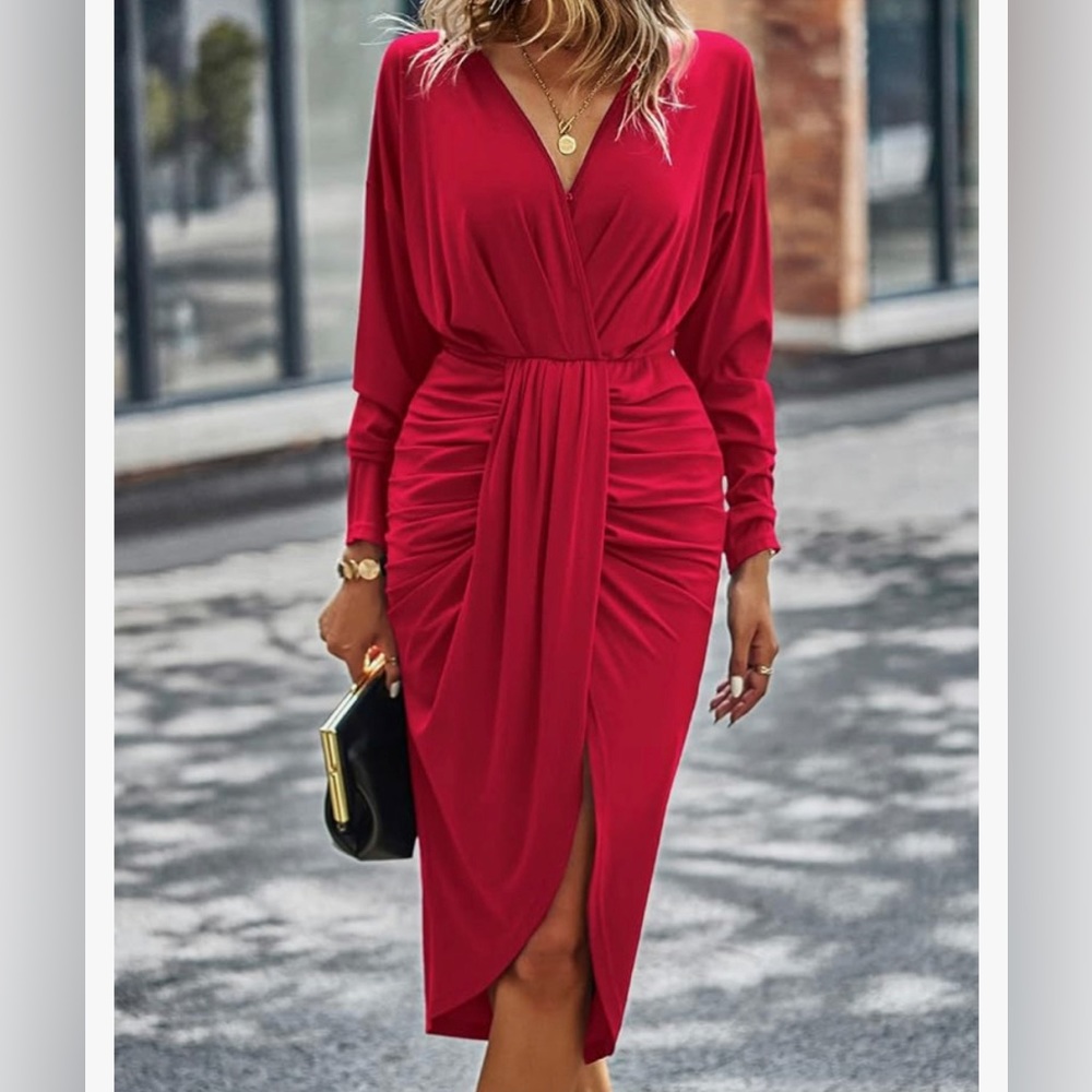 NWT Pretty Garden Red Midi Bodycon Dress / Small